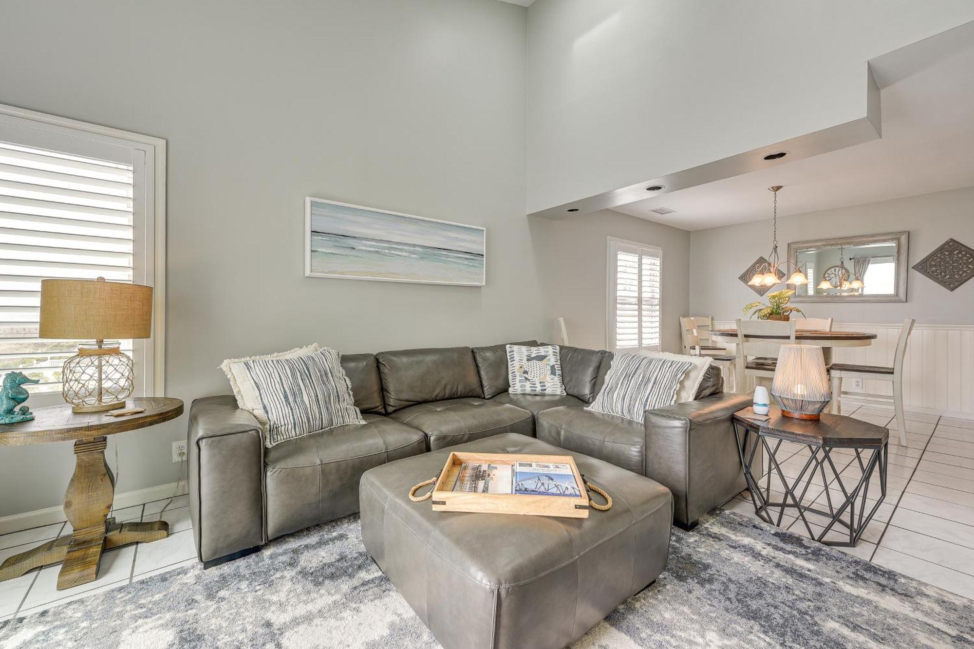 מירטל ביץ' Sunny Seaside Condo With View - Walk To Beach מראה חיצוני תמונה